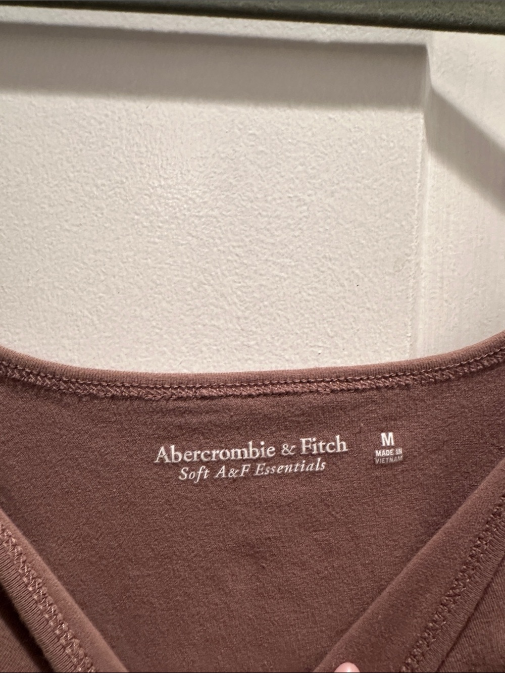 A&F Cropped tank - Picture 2 of 2